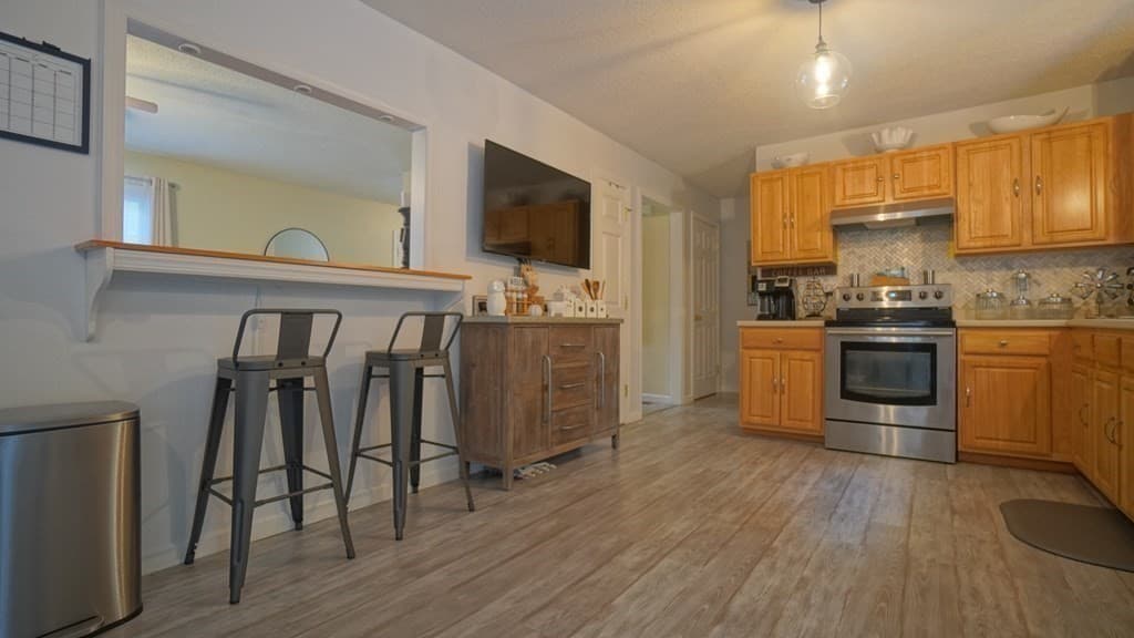 142 Jasper, Springfield MA 01109 photo 7