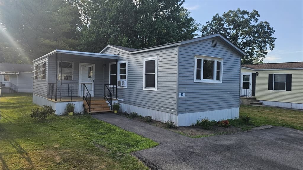 73 Victoria Lane, Marlborough MA 01752 photo 2