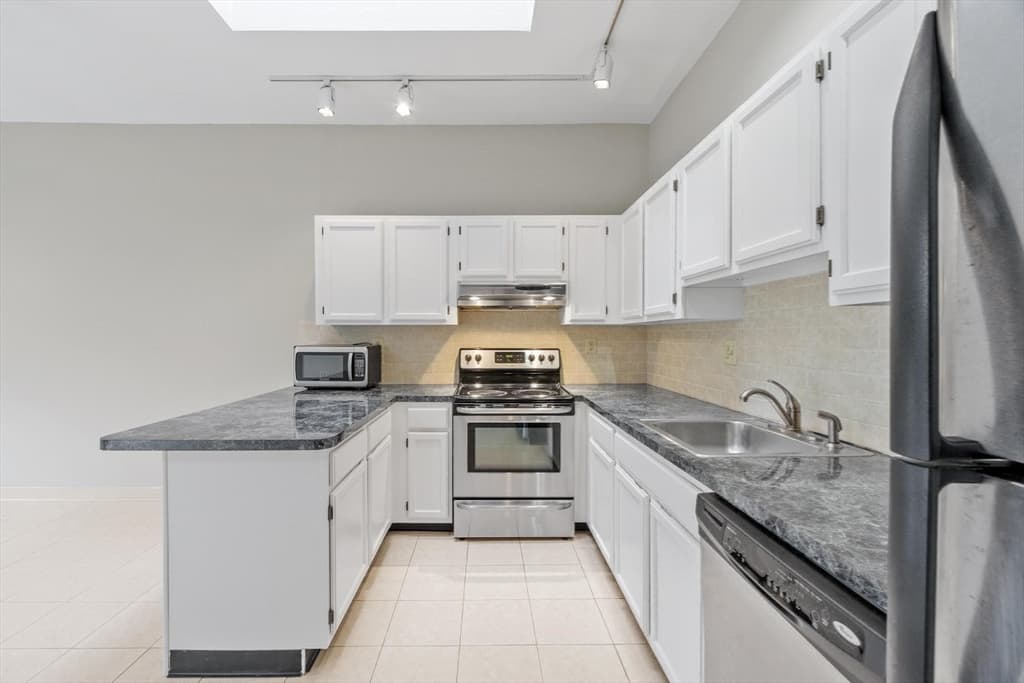 54 Forest St # 412, Medford MA 02155 photo 5