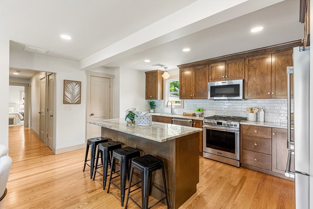 210 Promenade Street, Barrington RI 02806 photo 16
