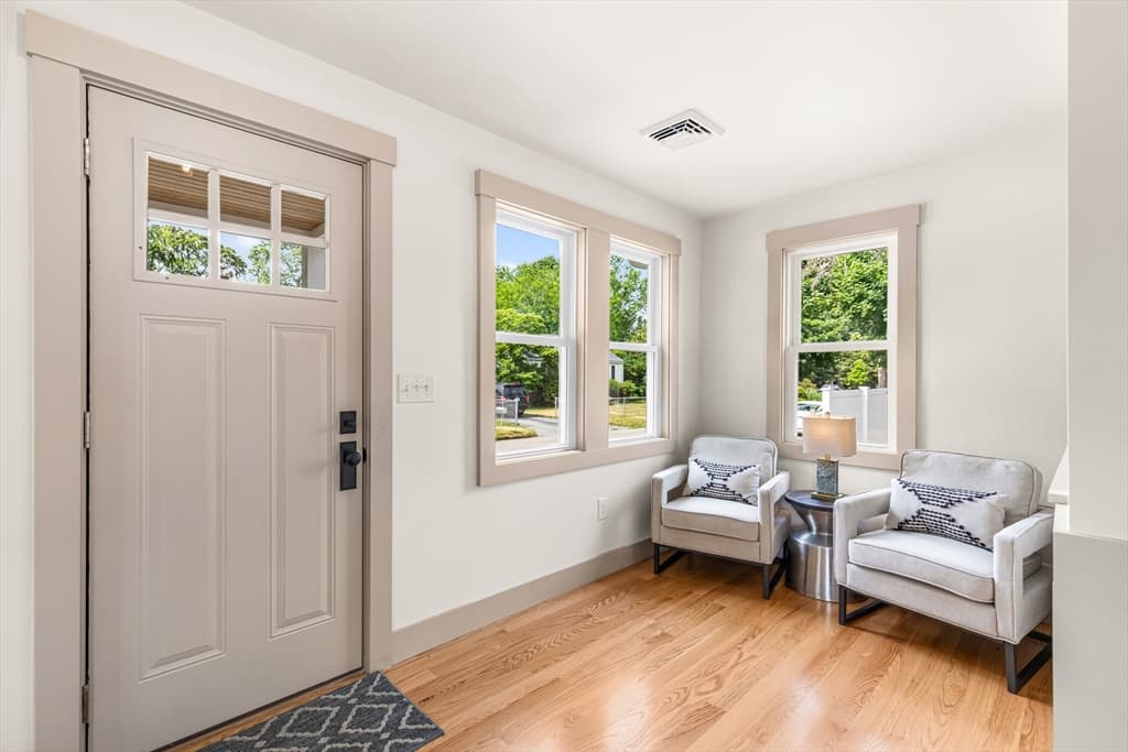 210 Promenade Street, Barrington RI 02806 photo 4
