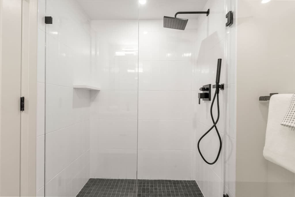 Condominium at 100 Lincoln Street # 304, Boston MA 02135, Boston, photo 17 of 26