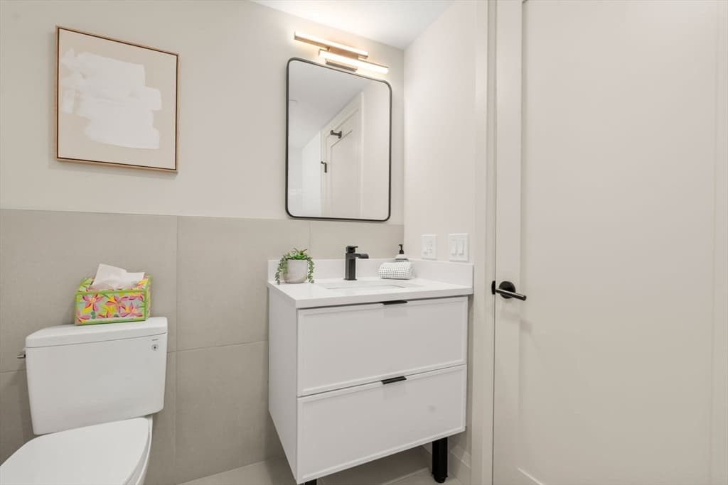 Condominium at 100 Lincoln Street # 304, Boston MA 02135, Boston, photo 12 of 26