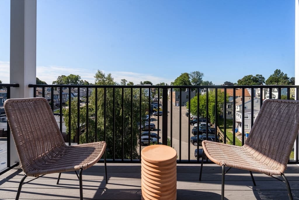 10 Somerset # 402, Winthrop MA 02152 photo 19
