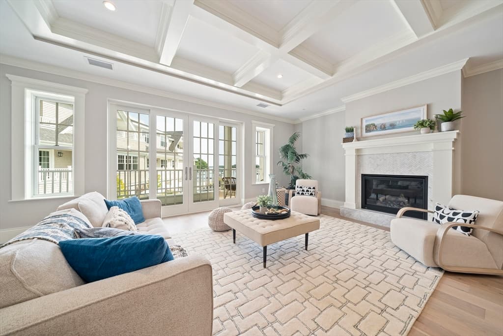 128 Elm Street # 211, Cohasset MA 02025