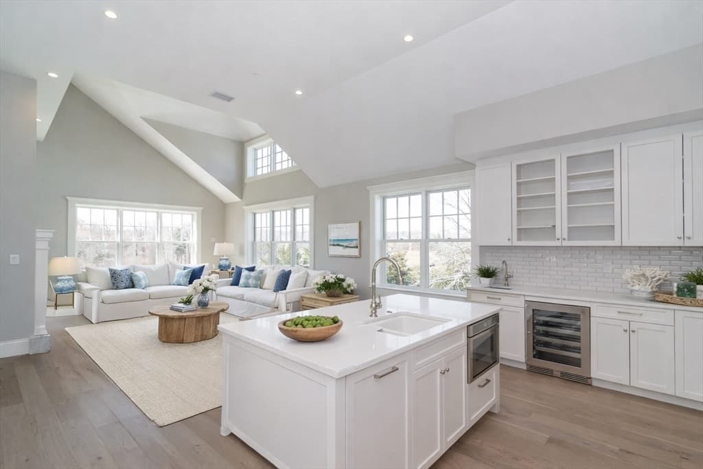 87 Elm Street # 319, Cohasset MA 02025