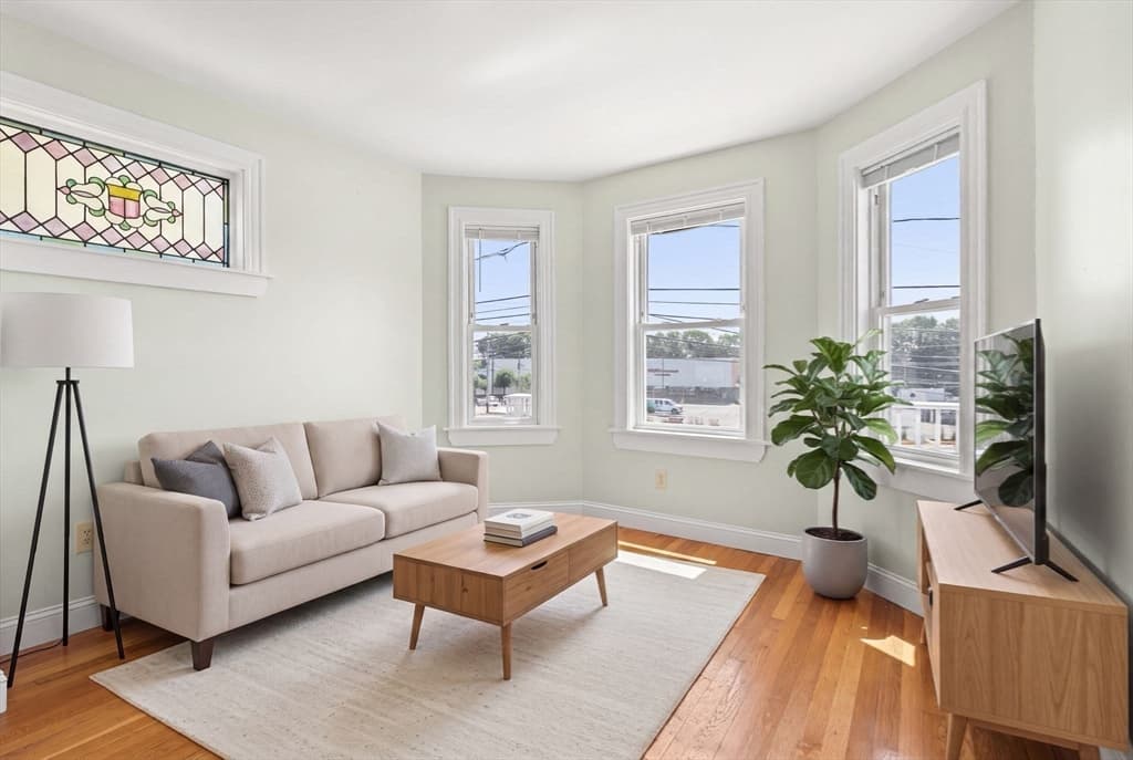 987-989 Boylston Street, Newton MA 02461 photo 8
