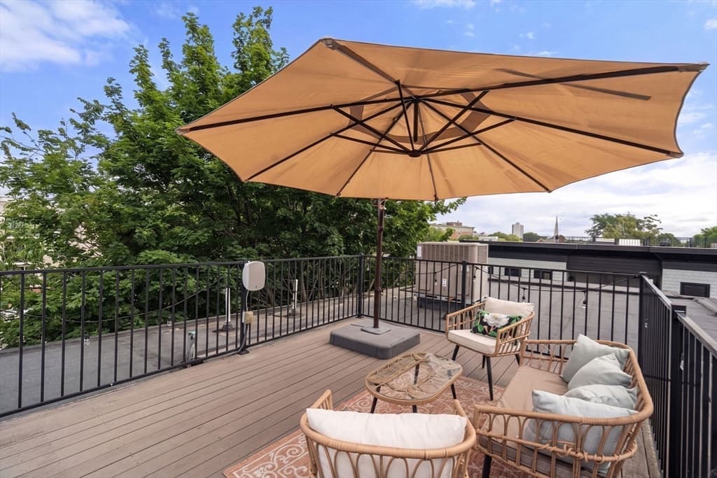 Condominium at 15 Wendeller St # 2, Boston MA 02127, Boston, photo 22 of 24