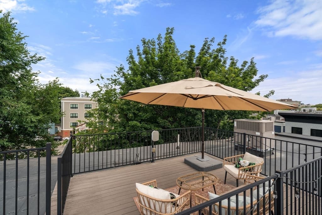 Condominium at 15 Wendeller St # 2, Boston MA 02127, Boston, photo 24 of 24