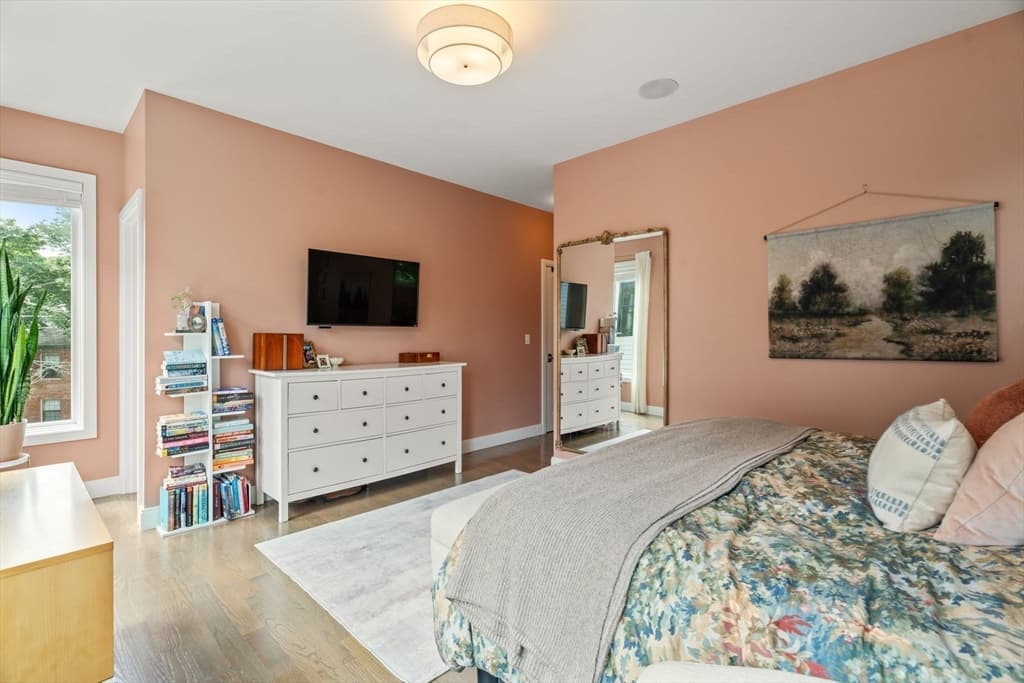 Condominium at 15 Wendeller St # 2, Boston MA 02127, Boston, photo 14 of 24