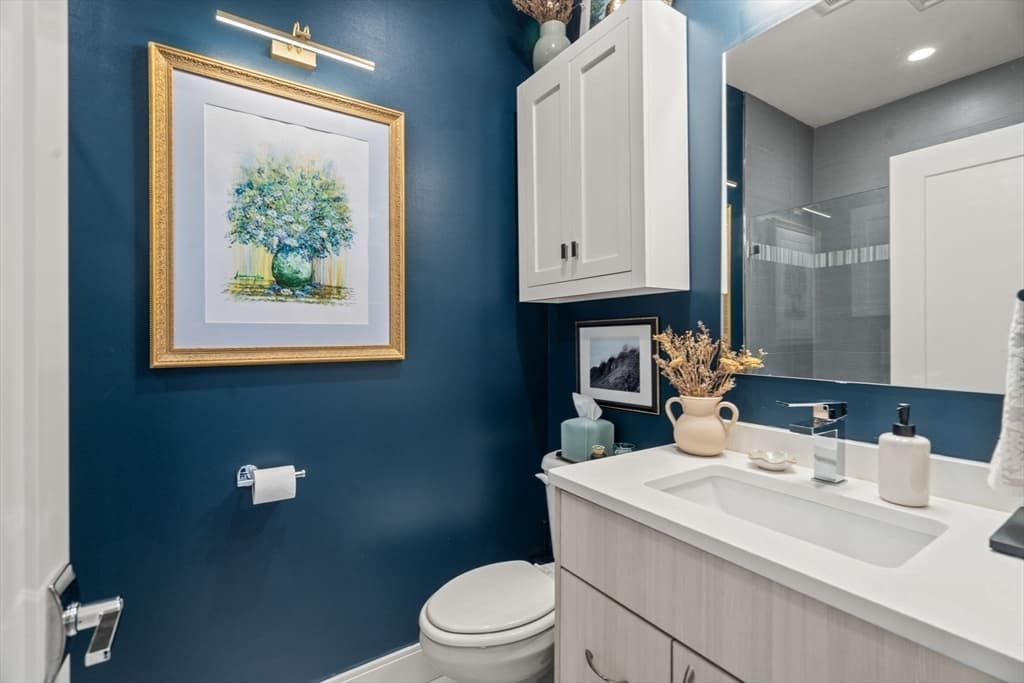 Condominium at 15 Wendeller St # 2, Boston MA 02127, Boston, photo 18 of 24
