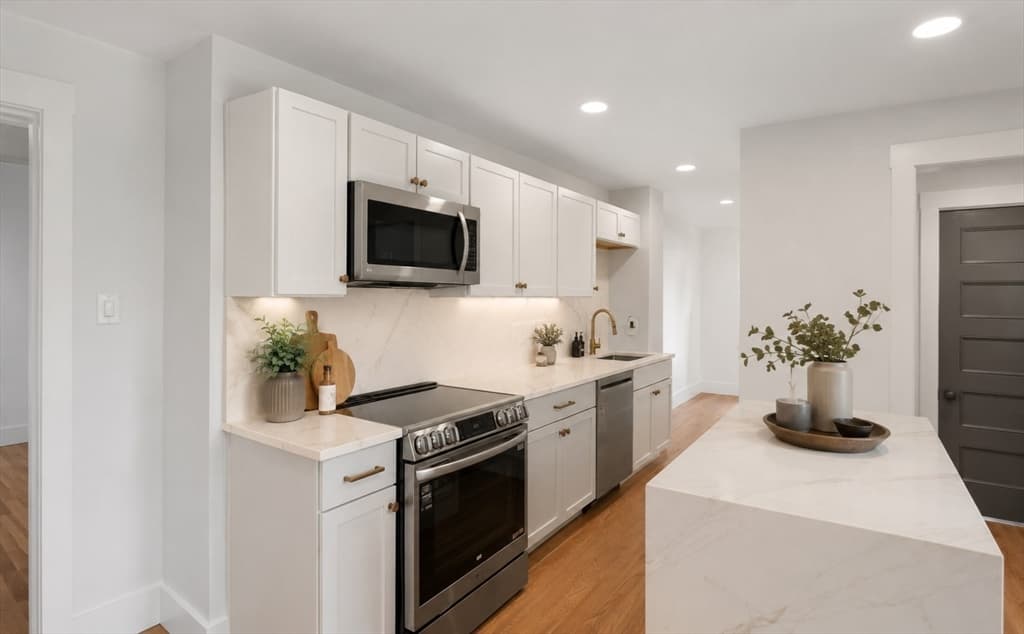 22 Charnwood Rd # 1, Somerville MA 02144 photo 5