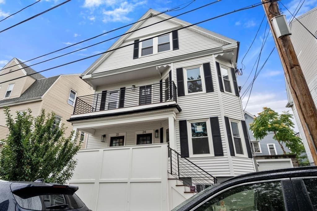 22 Charnwood Rd # 1, Somerville MA 02144 photo 8