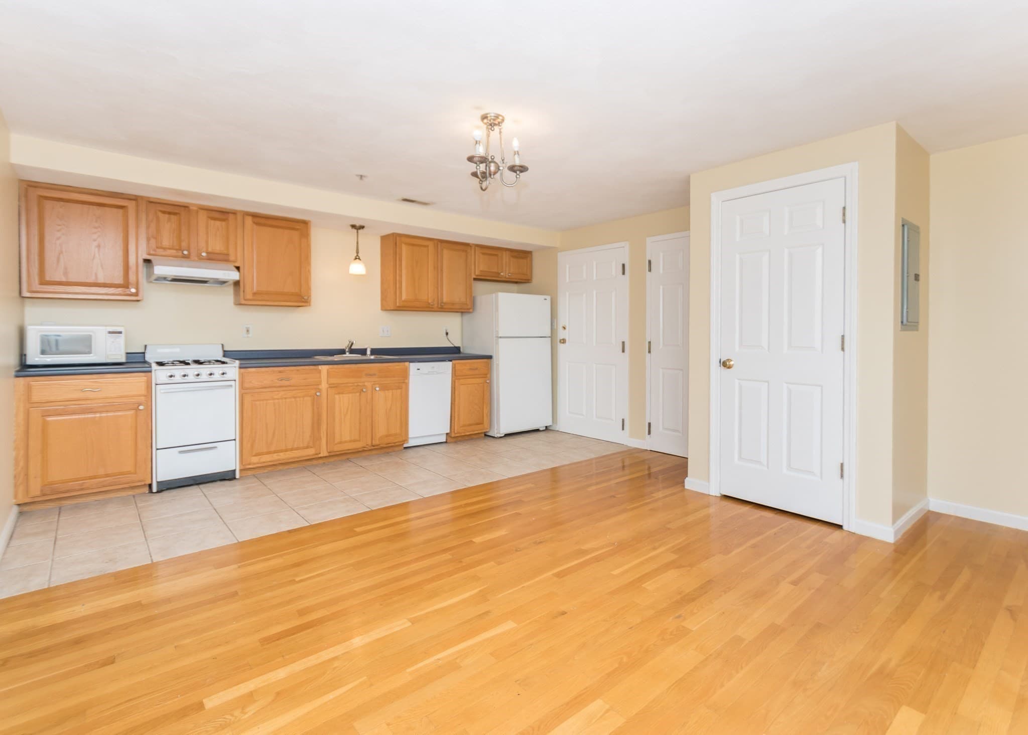 10 Middle Street Ct # 7, Waltham MA 02451
