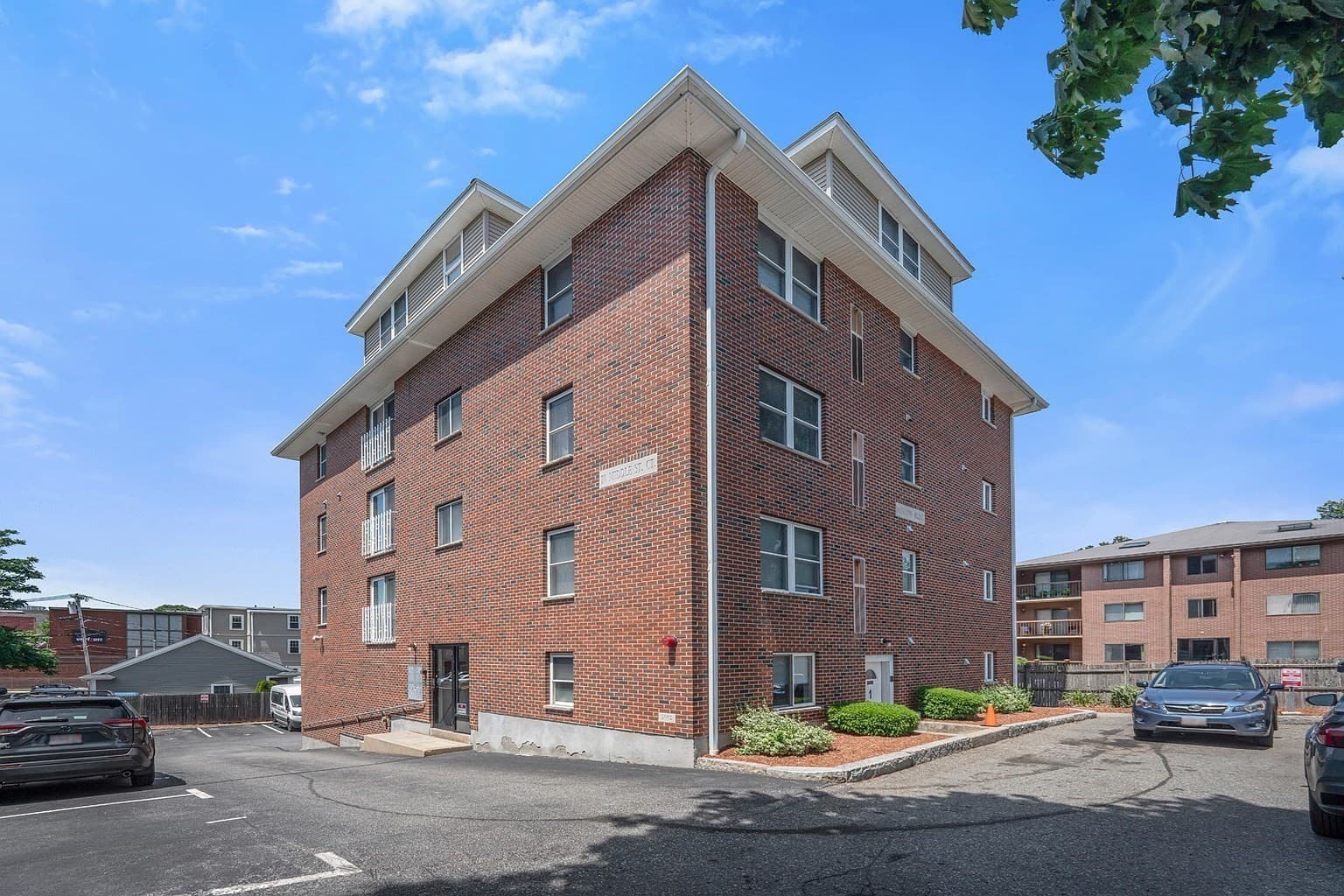 Condominium at 10 Middle Street Ct # 7, Waltham MA 02451, Waltham, photo 15 of 16