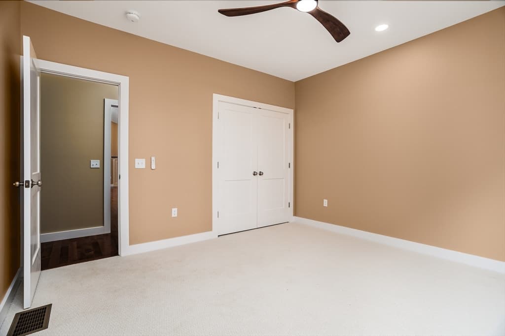 2 Elm, Westminster MA 01473 photo 27