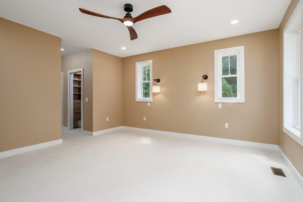 2 Elm, Westminster MA 01473 photo 17