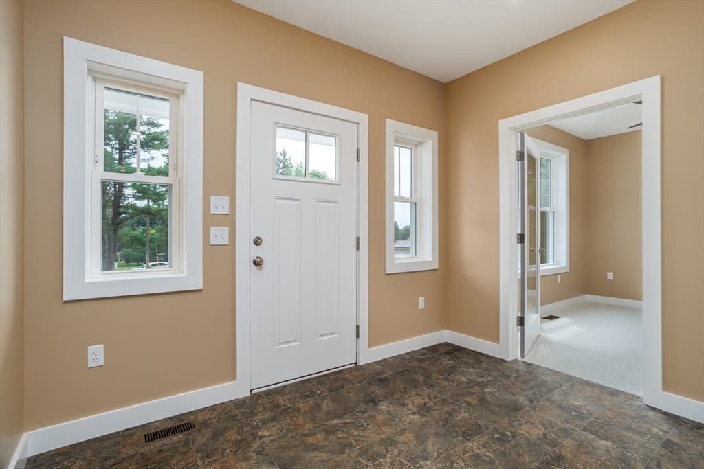 2 Elm, Westminster MA 01473 photo 11