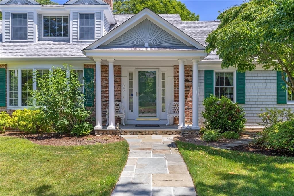 175 Hickory Hill Circle, Barnstable MA 02655 photo 3