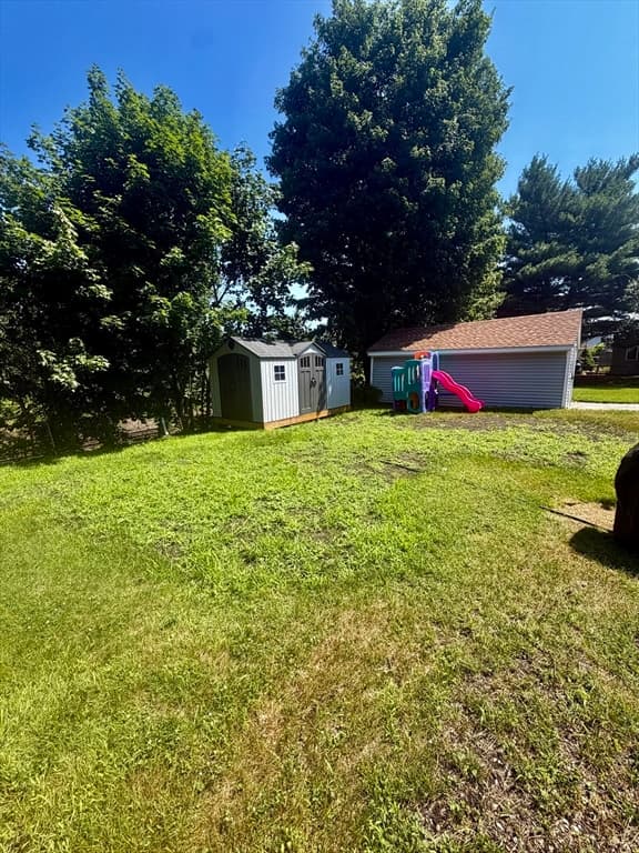 76 Dickens Street, Attleboro MA 02703 photo 3