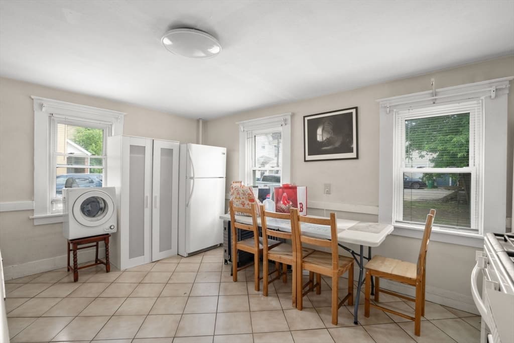 35 Middle St, Newton MA 02458 photo 14