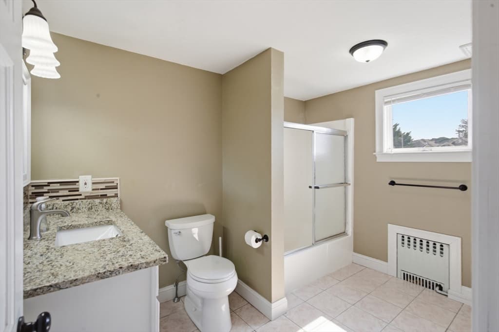 27 Johnson St, Fall River MA 02723 photo 14