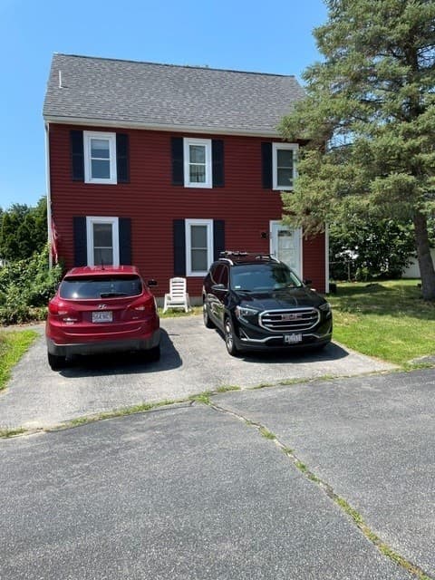24 Hammock Court, Dracut MA 01826 photo 2