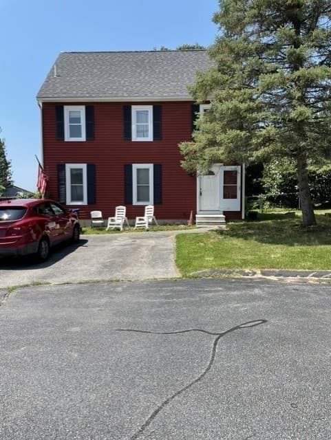 24 Hammock Court, Dracut MA 01826