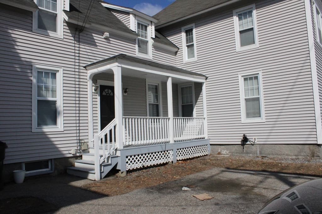 644 Pine Street, Manchester NH 03104 photo 3
