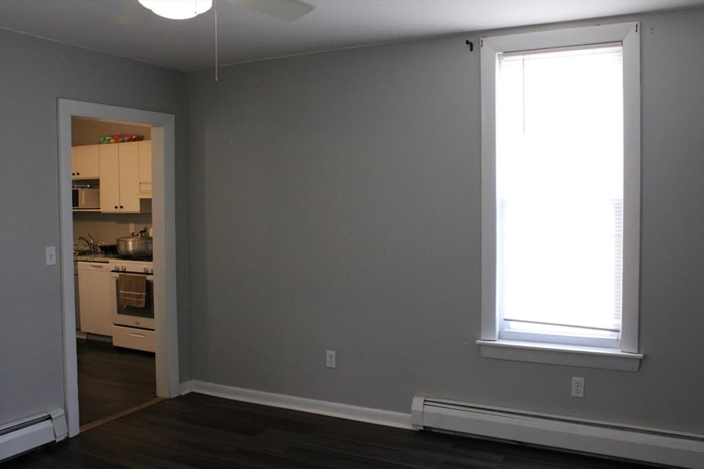 644 Pine Street, Manchester NH 03104 photo 8