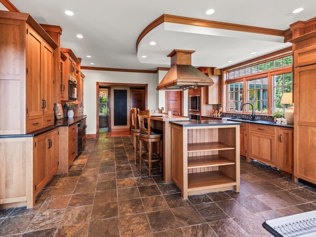 Single Family Residence at 150 Mountain Rd, Princeton MA 01541, photo 16 of 42