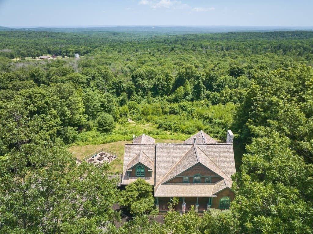 Single Family Residence at 150 Mountain Rd, Princeton MA 01541, photo 4 of 42