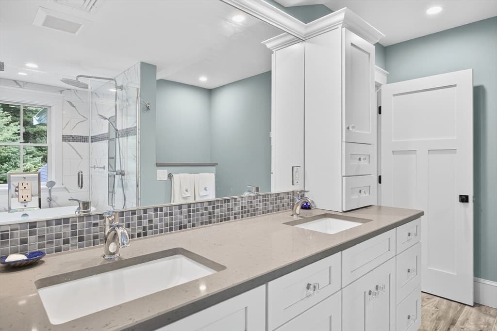 105 Bay Road, Barnstable MA 02635 photo 18