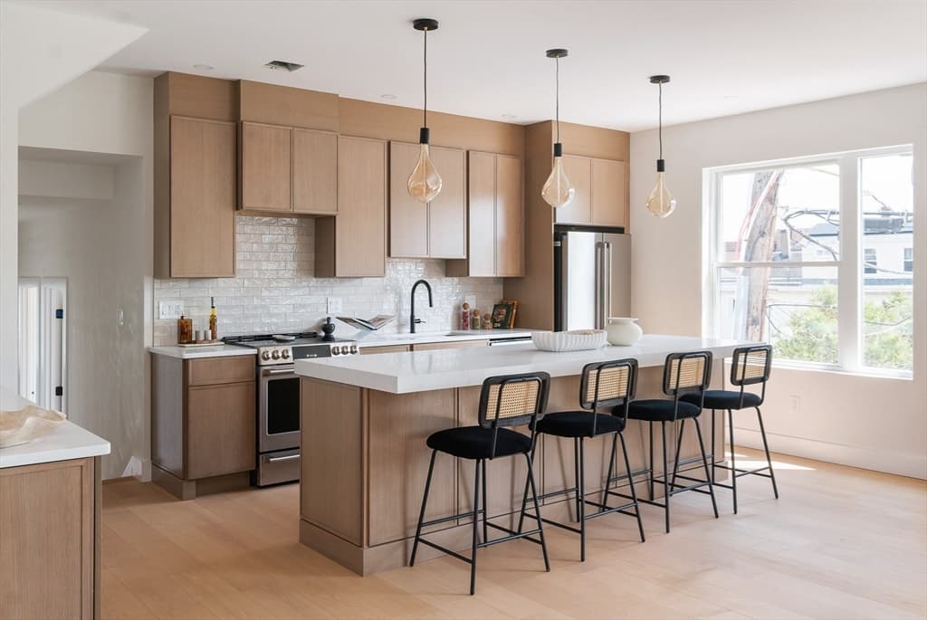 60 Franklin St # 2, Somerville MA 02145 photo 10