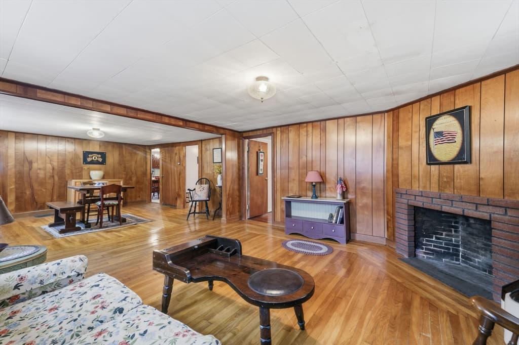 68 Chestnut St., Franklin MA 02038 photo 6