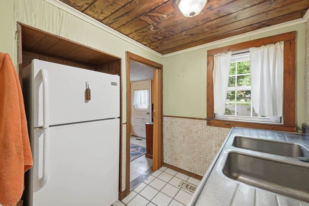 68 Chestnut St., Franklin MA 02038 photo 17