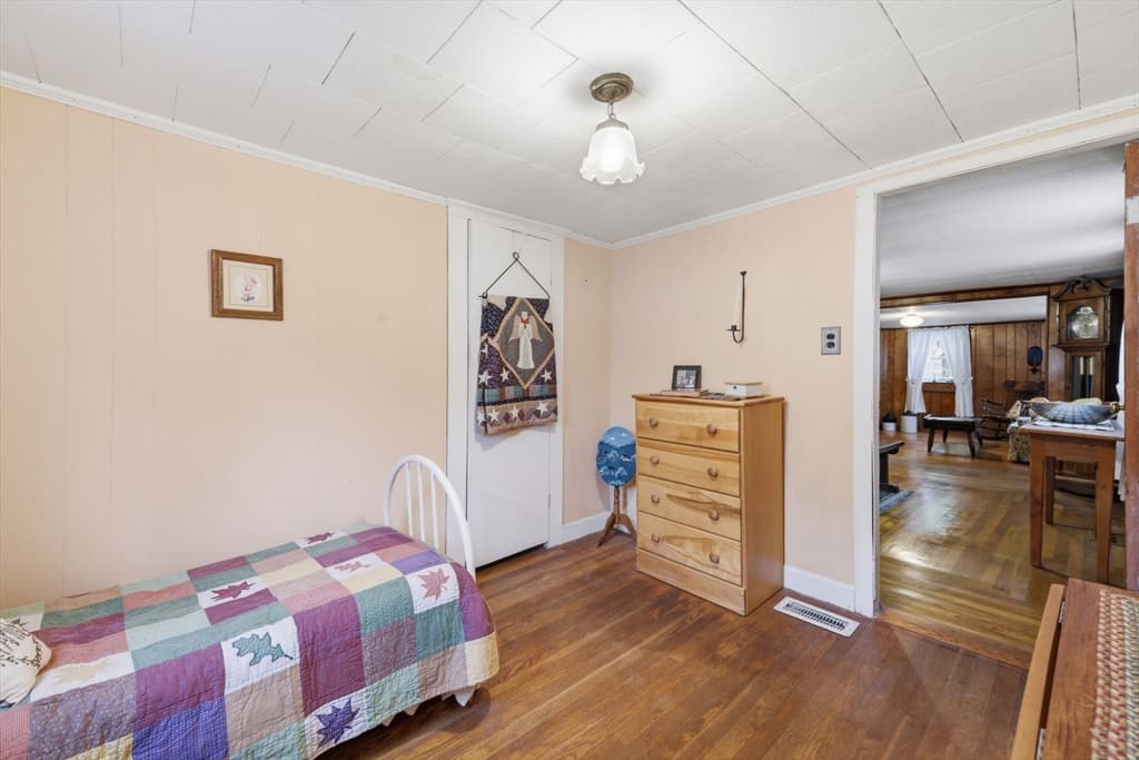 68 Chestnut St., Franklin MA 02038 photo 8