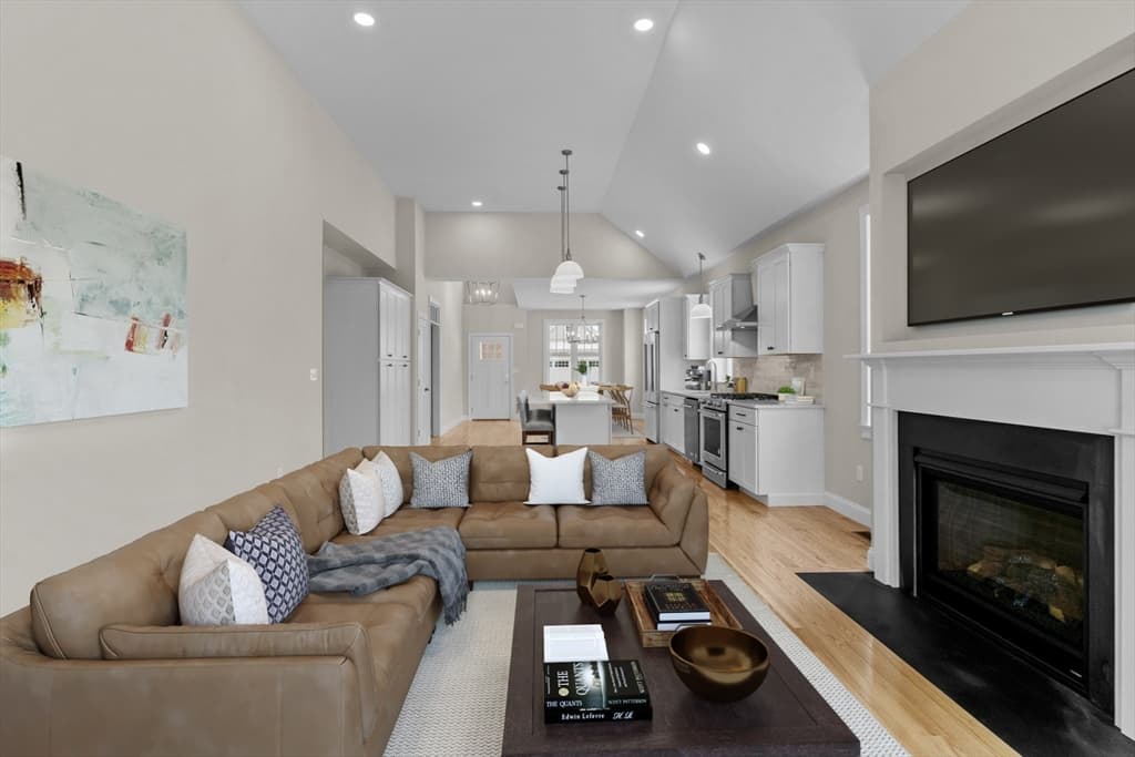 0-1 Hunter Circle, Rehoboth MA 02769 photo 8