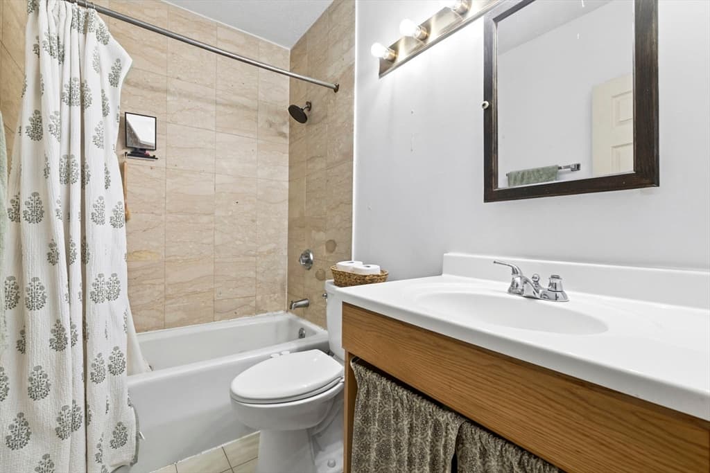 Condominium at 147 Kelton St # 510, Boston MA 02134, Boston, photo 5 of 14