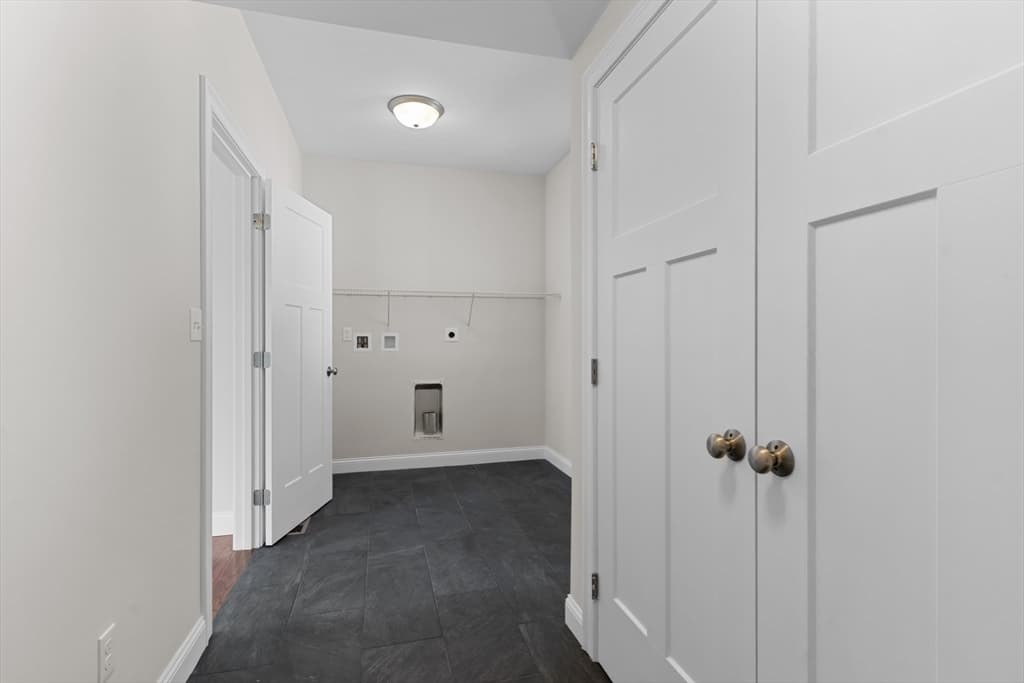 0-4 Hunter Circle, Rehoboth MA 02769 photo 13