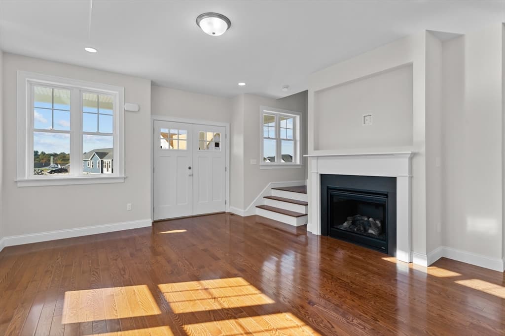 0-4 Hunter Circle, Rehoboth MA 02769 photo 3