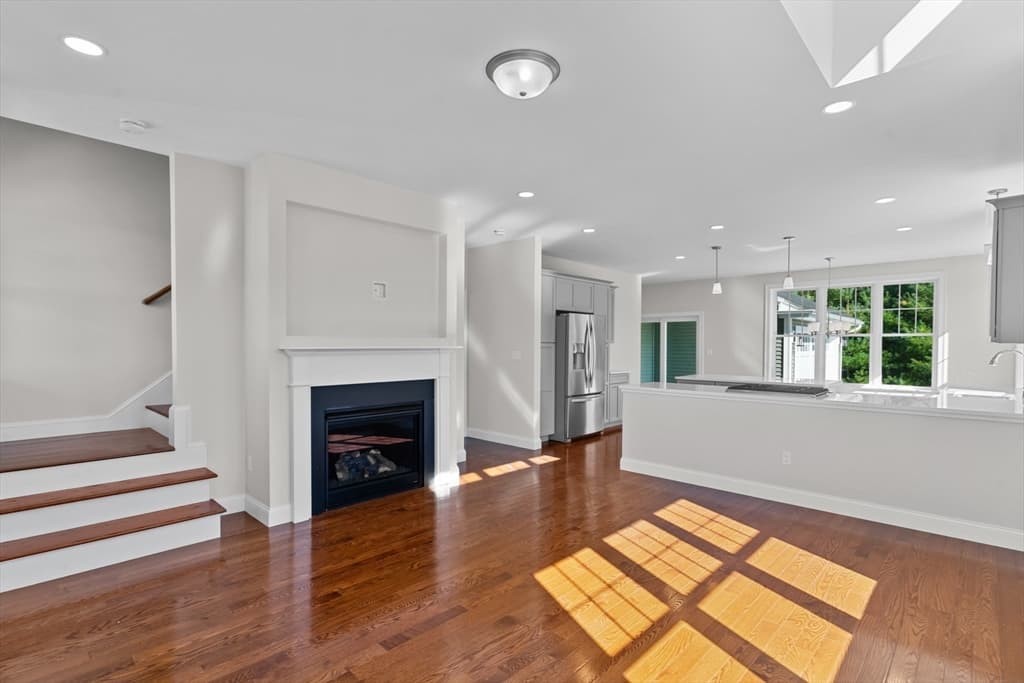 0-4 Hunter Circle, Rehoboth MA 02769 photo 4