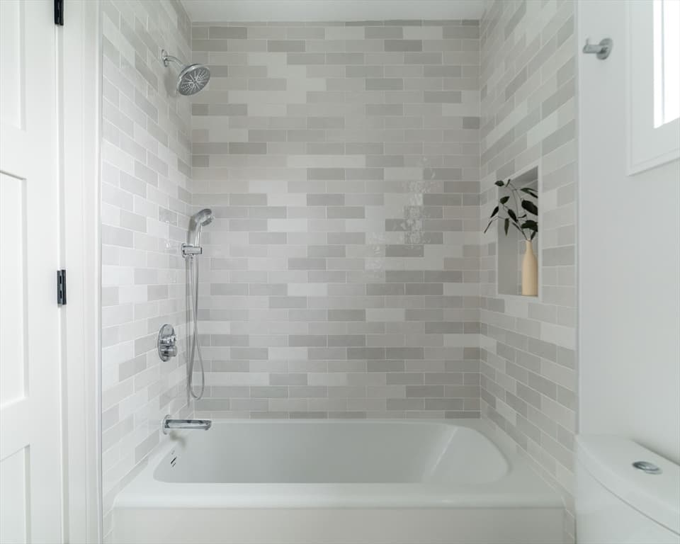 Condominium at 712 Watertown St # 712, Newton MA 02460, Newton, photo 21 of 32