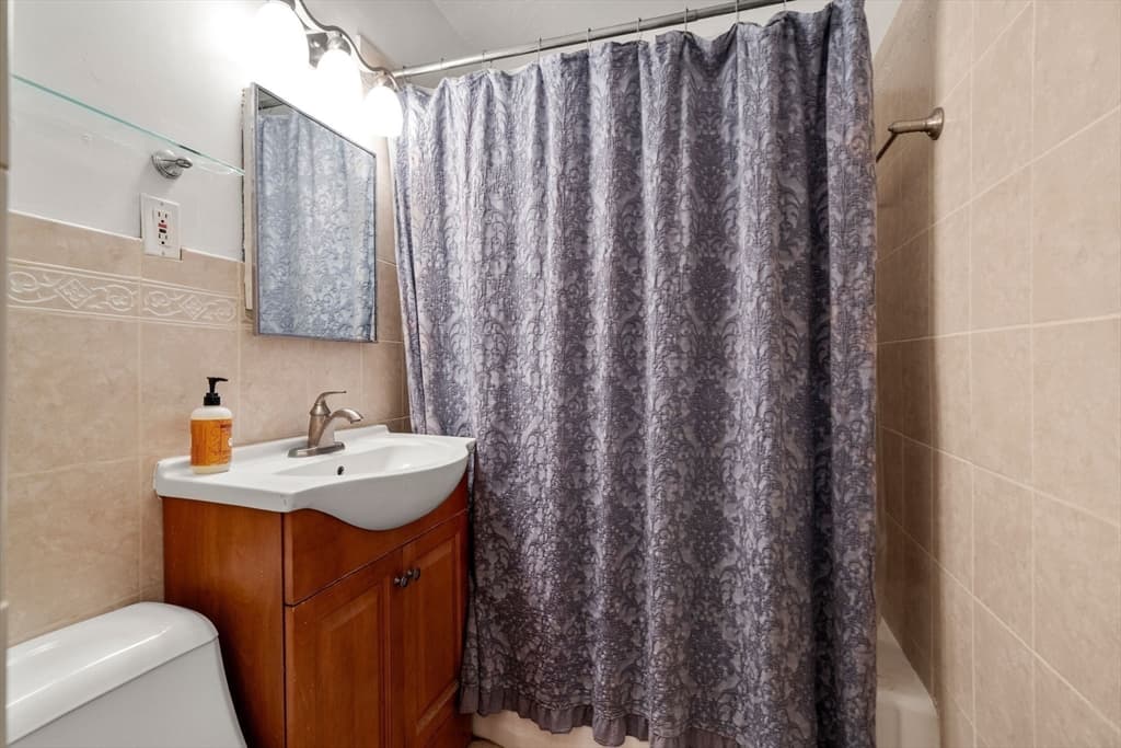 Condominium at 27 Saint Stephen St # 6, Boston MA 02115, Boston, photo 11 of 14