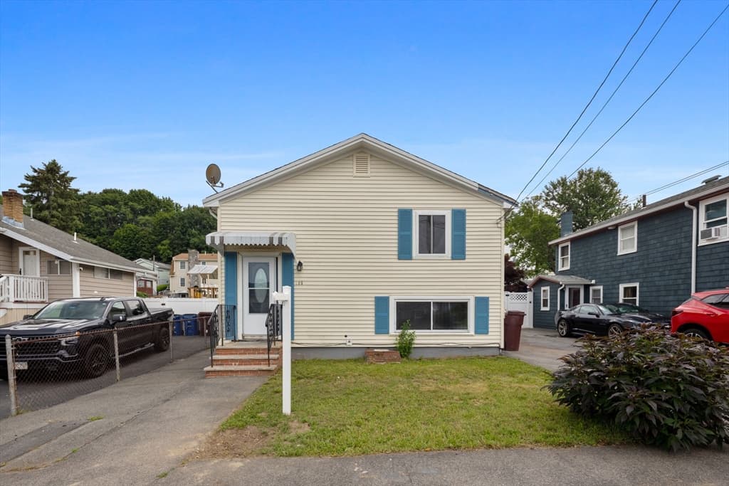 Single Family Residence at 105 Oakwood Ave, Revere MA 02151, Revere, photo 24 of 29