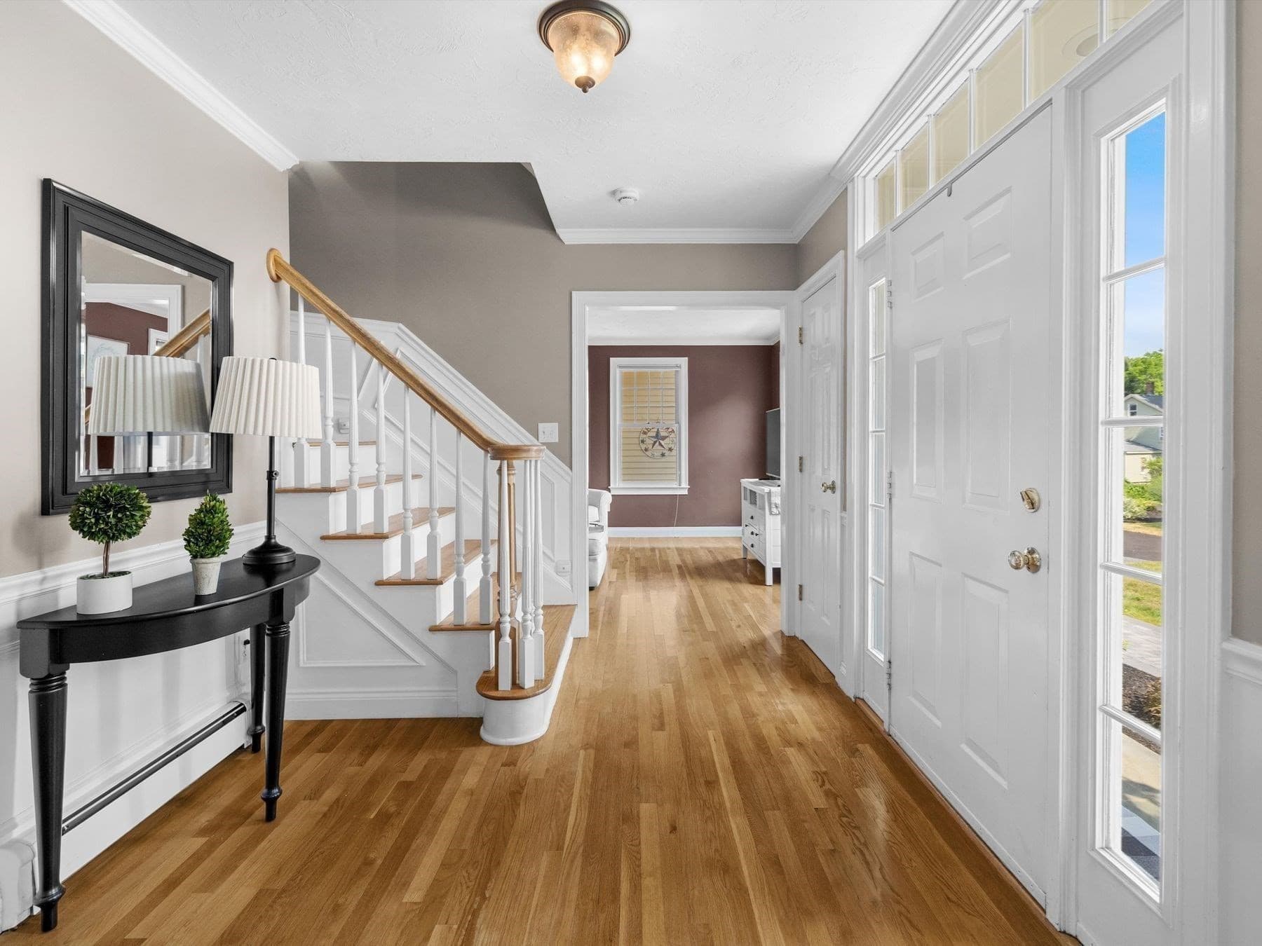 Single Family Residence at 6 Warburton Lane, Westborough MA 01581, Westborough, photo 5 of 42