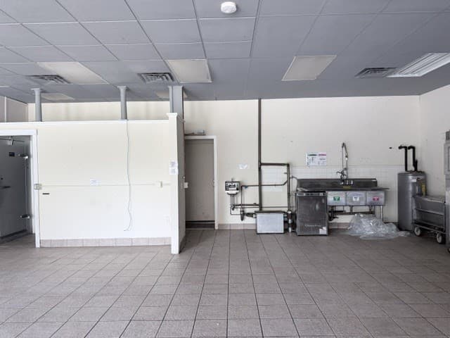 Commercial Sale at 323 N Main St, Middleton MA 01949, Middleton, photo 6 of 25