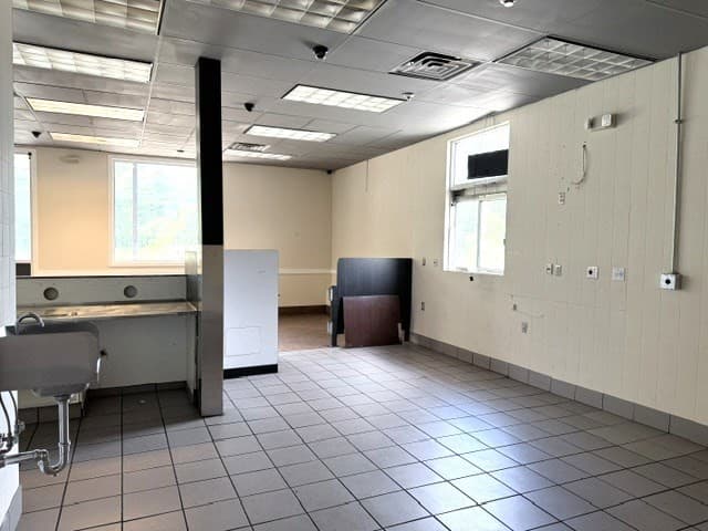 Commercial Sale at 323 N Main St, Middleton MA 01949, Middleton, photo 17 of 25