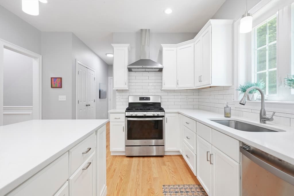 87 Martin Rd, Douglas MA 01516 photo 12
