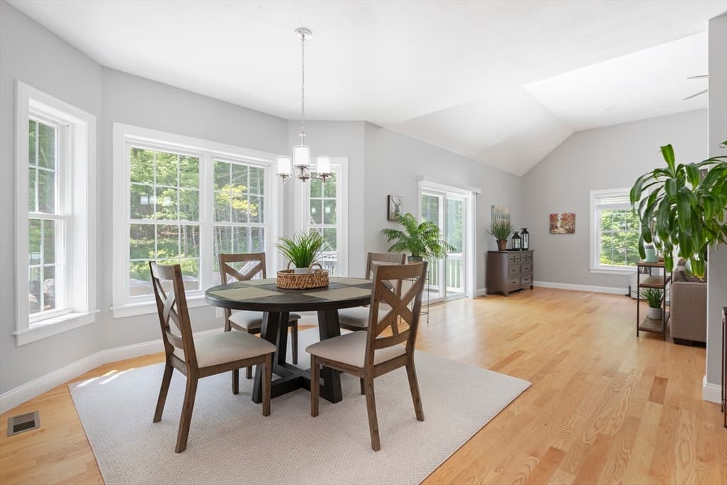 87 Martin Rd, Douglas MA 01516 photo 22